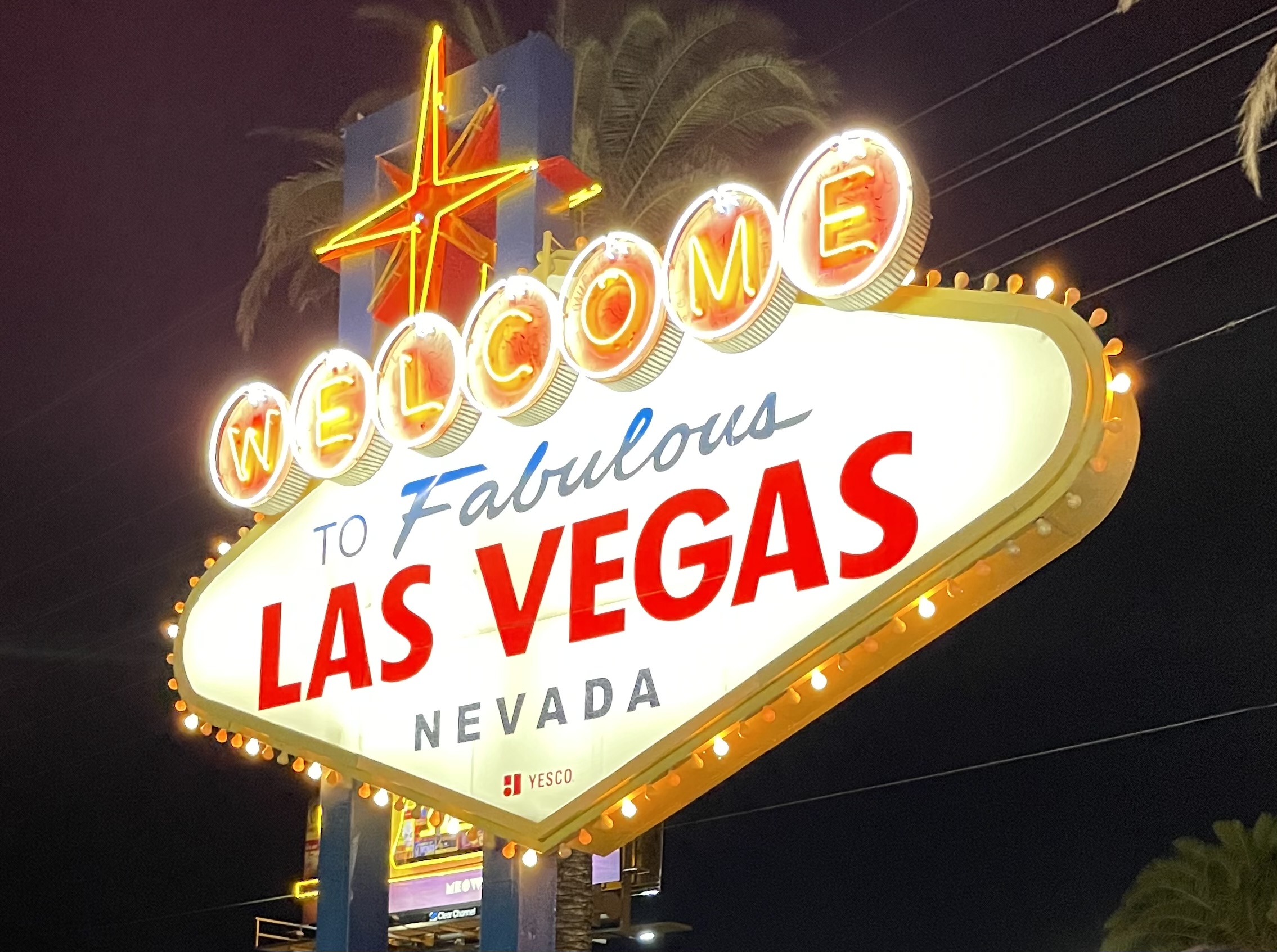 VIP Las Vegas Sign Photo Tour & Limo Package | American Royalty ...